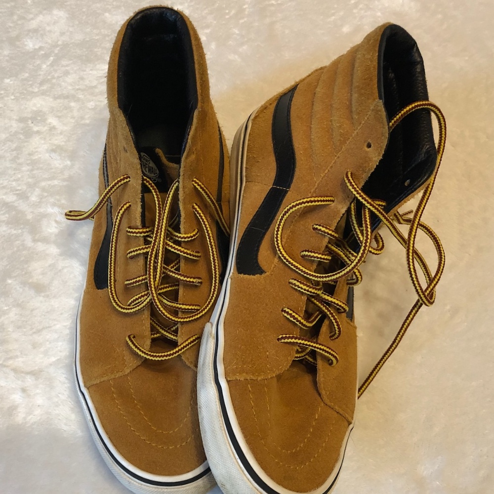Suede Hightop Vans